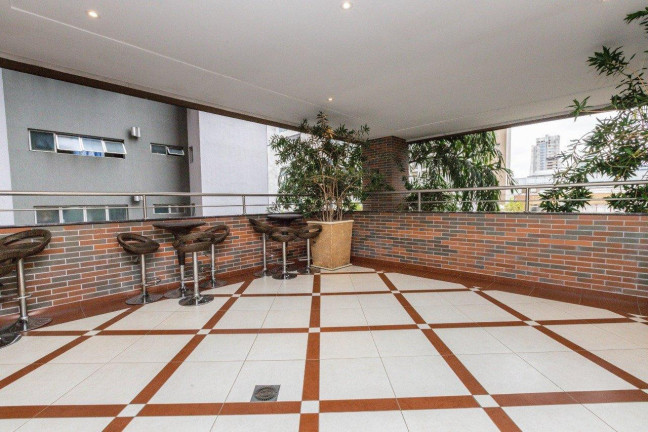 Imagem Cobertura com 2 Quartos à Venda, 168 m² em Batel - Curitiba