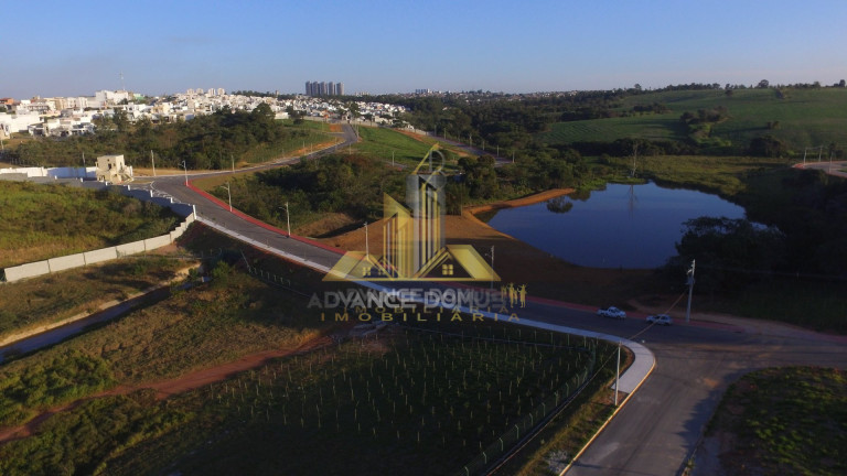 Imagem Casa com 3 Quartos à Venda,  em Wanel Ville - Sorocaba