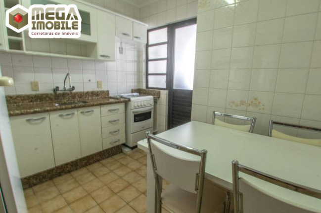 Imagem Apartamento com 2 Quartos à Venda, 77 m² em Centro - Florianópolis Imagem Apartamento com 2 Quartos à Venda, 77 m² em Centro - Florianópolis
