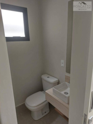 Imagem Casa de Condomínio com 3 Quartos à Venda, 181 m²