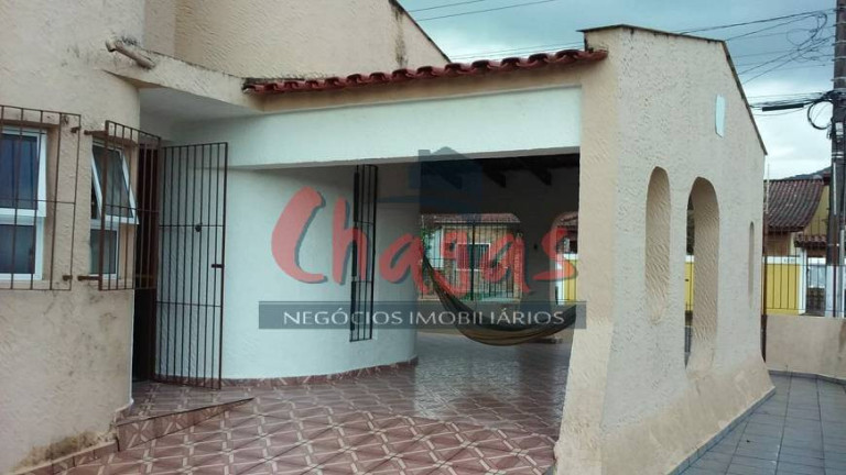 Sobrado com 4 Quartos à Venda, 180 m² em Indaiá - Caraguatatuba