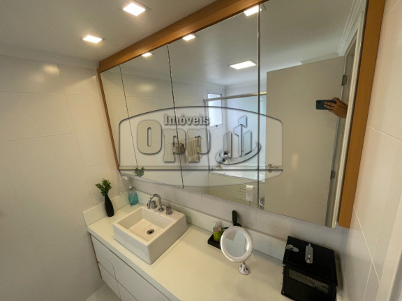 Imagem Apartamento com 3 Quartos à Venda ou Locação,  em Aclimação - São Paulo