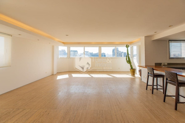 Imagem Imóvel com 2 Quartos à Venda, 182 m² em Vila Nova Conceição - São Paulo