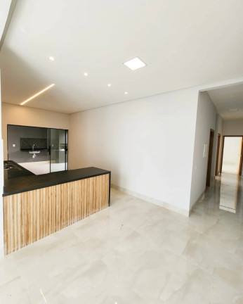 Imagem Imóvel com
3 Quartos à Venda, 145 m² em
Residencial Canada -
Goiania Imagem Imóvel com
3 Quartos à Venda, 145 m² em
Residencial Canada -
Goiania