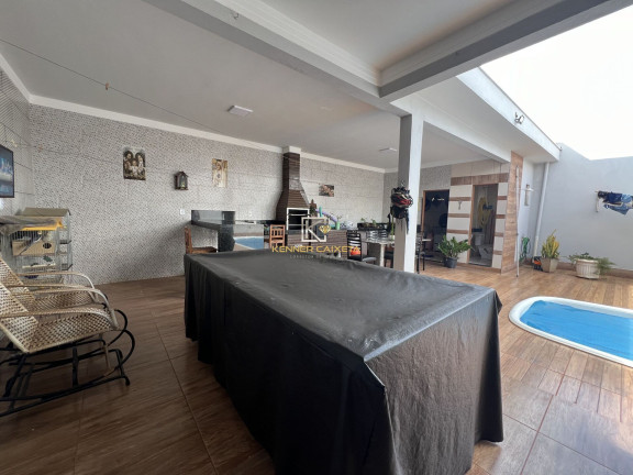 Imagem Casa com 3 Quartos à Venda, 199 m² em Residencial Barreiro - Patos De Minas Imagem Casa com 3 Quartos à Venda, 199 m² em Residencial Barreiro - Patos De Minas