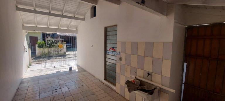 Imagem Casa com 2 Quartos à Venda, 143 m² em Canasvieiras - Florianópolis Imagem Casa com 2 Quartos à Venda, 143 m² em Canasvieiras - Florianópolis