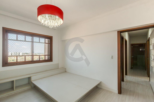 Imagem Apartamento com 3 Quartos à Venda, 394 m² em Centro - Canoas