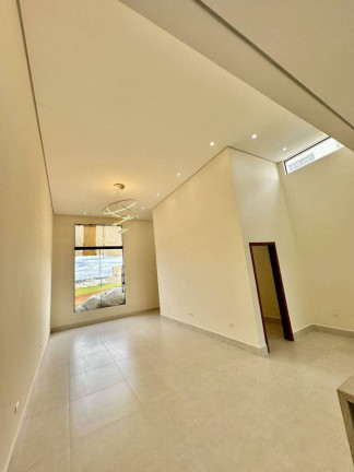 Imagem Casa de Condomínio com 3 Quartos à Venda, 205 m² em Terras De Santo Antônio - Itapetininga