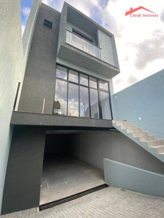 Imagem Sobrado com 3 Quartos à Venda, 203 m² em Saguaçu - Joinville