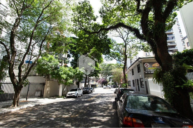 Imagem Apartamento com 2 Quartos à Venda, 78 m² em Moema - São Paulo