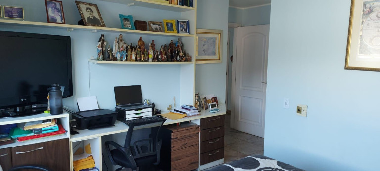 Imagem Cobertura com 3 Quartos à Venda, 275 m² em Várzea - Teresópolis