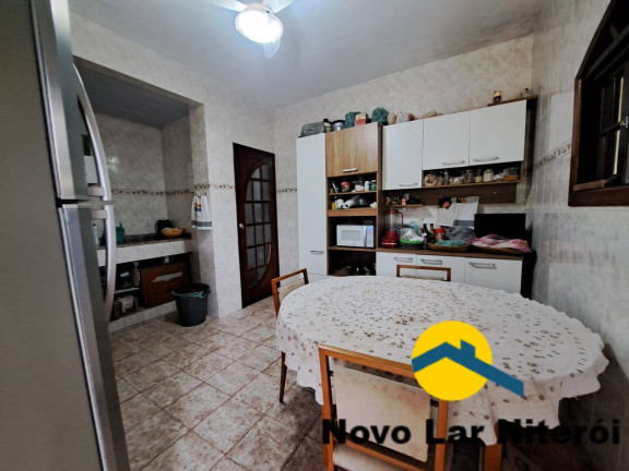 Imagem Casa com 4 Quartos à Venda, 210 m² em Parque Nanci - Maricá