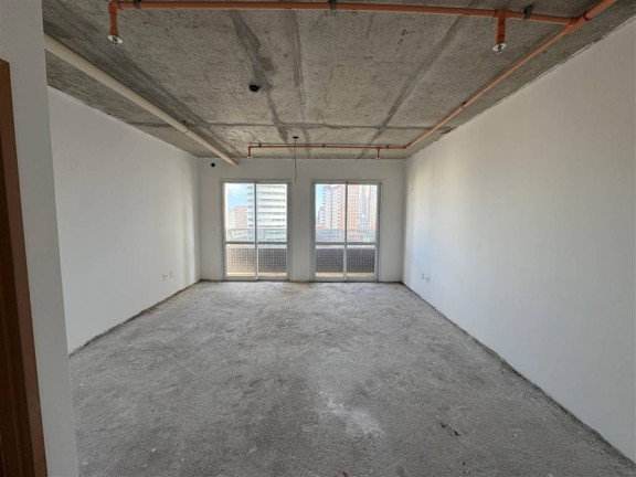 Sala Comercial à Venda, 39 m² em Boqueirao - Praia Grande