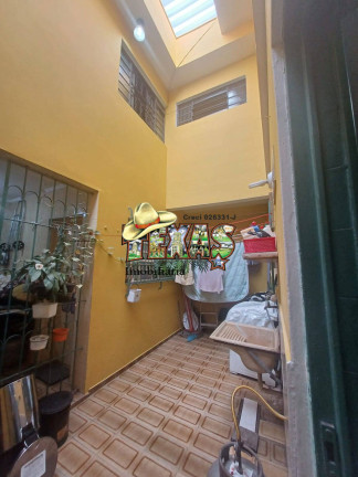 Imagem Casa com 4 Quartos à Venda,  em Vila Rio Branco - São Paulo