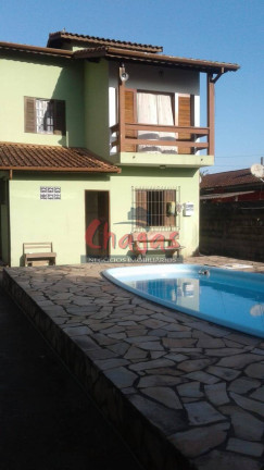 Sobrado com 5 Quartos à Venda, 490 m² em Jardim Das Gaivotas - Caraguatatuba