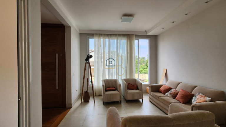 Imagem Casa de Condomínio com 3 Quartos à Venda, 200 m² em Jardim Itatiaia 2 - Londrina