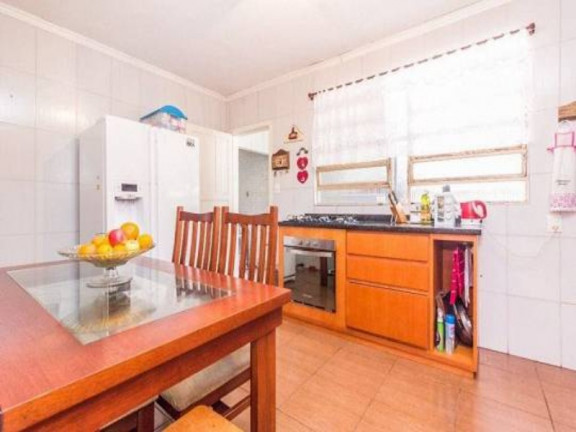 Imagem Casa com 3 Quartos à Venda, 146 m² em Jardim Itu - Porto Alegre Imagem Casa com 3 Quartos à Venda, 146 m² em Jardim Itu - Porto Alegre