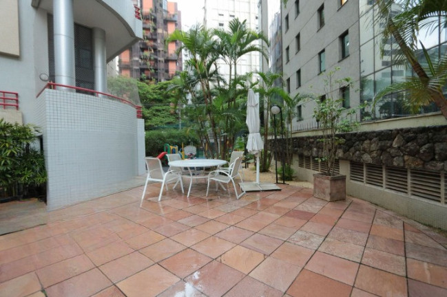 Imagem Apartamento com 4 Quartos à Venda, 235 m² em Itaim Bibi - São Paulo