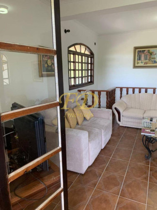 Imagem Chácara com 3 Quartos à Venda, em Nazaré Paulista Imagem Chácara com 3 Quartos à Venda, em Nazaré Paulista