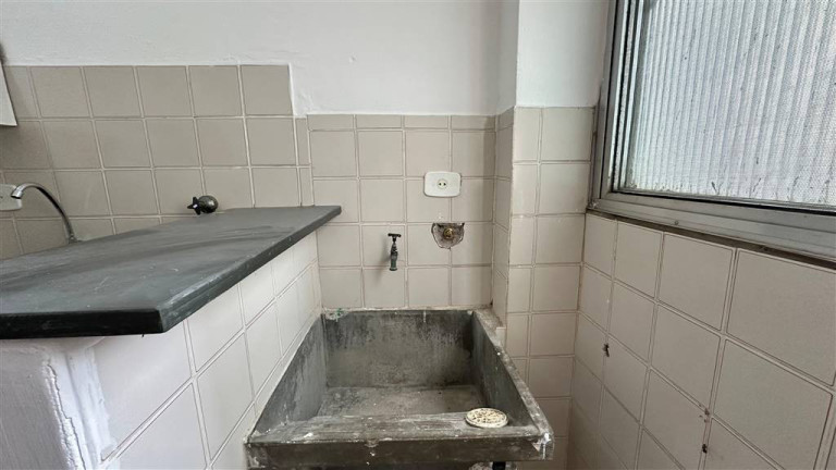 Imagem Kitnet com 1 Quarto à Venda, 32 m² em Aviação - Praia Grande