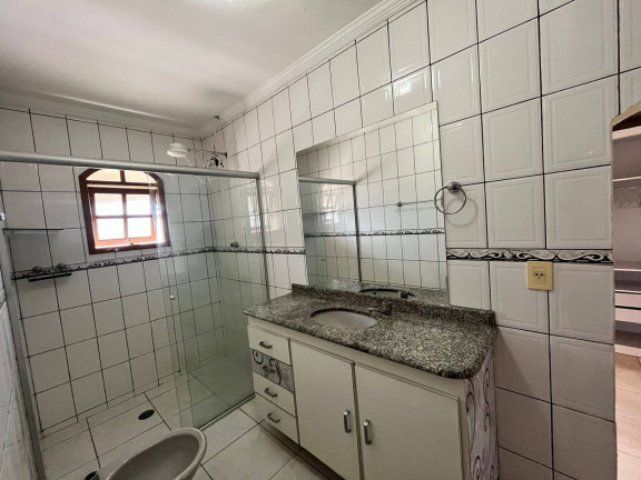 Imagem Casa com 2 Quartos para Alugar, 387 m² em Vila Yolanda - Osasco