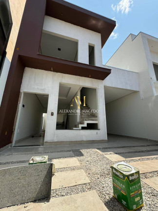 Imagem Sobrado com 3 Quartos à Venda, 99 m² em Planalto - Montes Claros