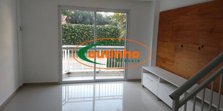 Imagem Casa com 3 Quartos à Venda, 146 m² em Tijuca - Rio De Janeiro Imagem Casa com 3 Quartos à Venda, 146 m² em Tijuca - Rio De Janeiro