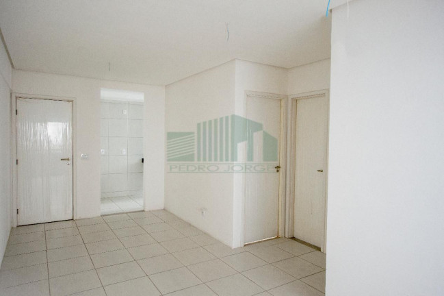 Imagem Apartamento com 2 Quartos à Venda, 58 m² em Encruzilhada - Recife