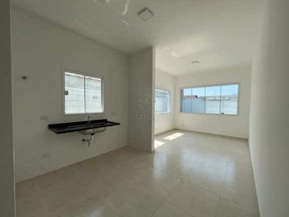 Imagem Casa com 2 Quartos à Venda, 67 m² em Balneário Dos Golfinhos - Caraguatatuba