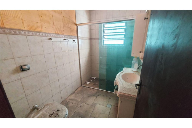 Imagem Casa com 2 Quartos à Venda, 121 m² em Vila Eldízia - Santo André Imagem Casa com 2 Quartos à Venda, 121 m² em Vila Eldízia - Santo André