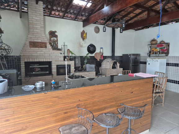 Imagem Casa com 3 Quartos à Venda, 430 m² em Gramado - Cotia