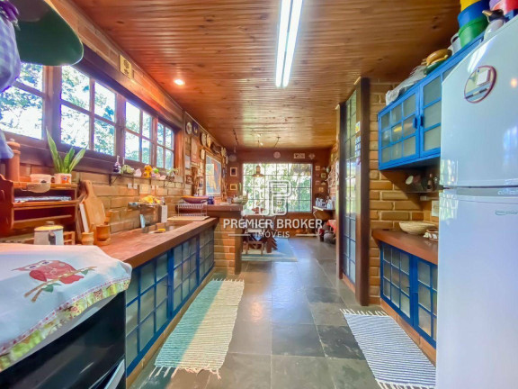 Imagem Casa com 3 Quartos à Venda, 200 m² em Quebra Frascos - Teresópolis Imagem Casa com 3 Quartos à Venda, 200 m² em Quebra Frascos - Teresópolis