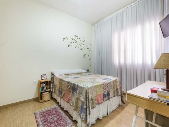 Imagem Casa com 4 Quartos à Venda, 360 m² em Três Barras - Contagem
