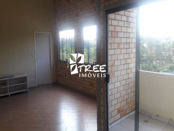 Imagem Casa com 3 Quartos à Venda, 293 m² em Arujá Country Club - Arujá Imagem Casa com 3 Quartos à Venda, 293 m² em Arujá Country Club - Arujá