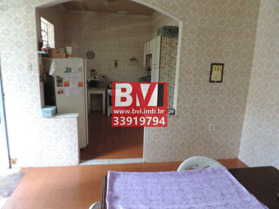 Imagem Casa com 7 Quartos à Venda, 300 m² em Vista Alegre - Rio De Janeiro