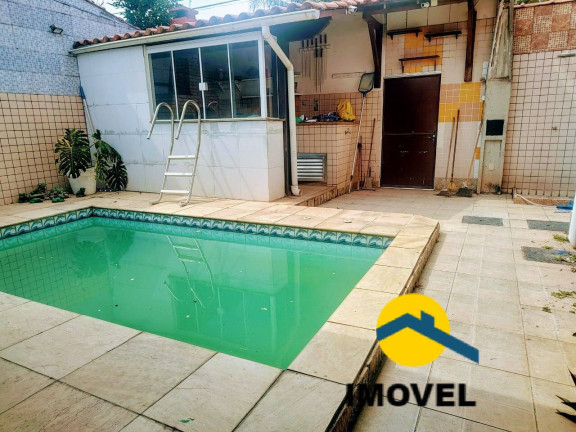 Imagem Casa com 5 Quartos à Venda, 250 m² em Itaipu - Niterói