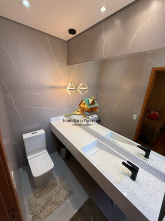 Imagem Casa de Condomínio com 3 Quartos à Venda, 95 m² em Vila Poupança - Santana De Parnaíba Imagem Casa de Condomínio com 3 Quartos à Venda, 95 m² em Vila Poupança - Santana De Parnaíba