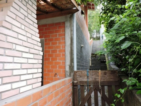 Imagem Casa com 4 Quartos à Venda, 205 m² em Parque Das Artes - Embu Das Artes