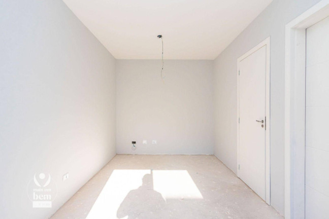 Imagem Sobrado com 3 Quartos à Venda, 105 m² em Uberaba - Curitiba