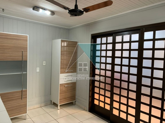 Imagem Casa com 3 Quartos à Venda, 201 m² em Planalto Verde - Ribeirão Preto Imagem Casa com 3 Quartos à Venda, 201 m² em Planalto Verde - Ribeirão Preto