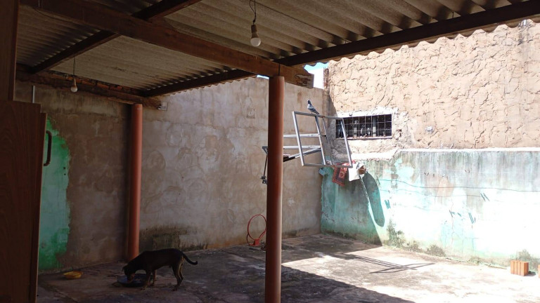Imagem Casa com 3 Quartos à Venda, 250 m² em Primeiro De Março - Cuiabá Imagem Casa com 3 Quartos à Venda, 250 m² em Primeiro De Março - Cuiabá