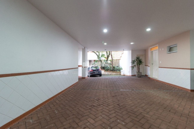 Imagem Casa com 4 Quartos à Venda, 600 m² em Cidade Jardim - São Paulo Imagem Casa com 4 Quartos à Venda, 600 m² em Cidade Jardim - São Paulo