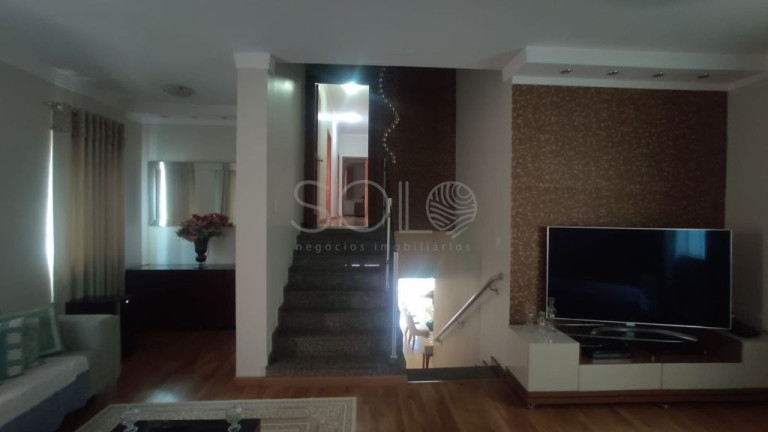 Casa com 3 Quartos à Venda, 500 m² em Vila Harmonia - Araraquara
