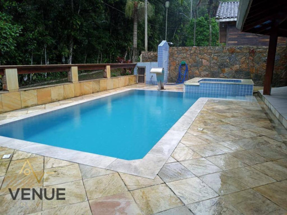 Imagem Sobrado com 6 Quartos à Venda, 460 m² em Park Imperial - Caraguatatuba Imagem Sobrado com 6 Quartos à Venda, 460 m² em Park Imperial - Caraguatatuba