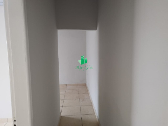 Imagem Casa com 4 Quartos para Alugar, 100 m² em Funcionarios - Montes Claros Imagem Casa com 4 Quartos para Alugar, 100 m² em Funcionarios - Montes Claros