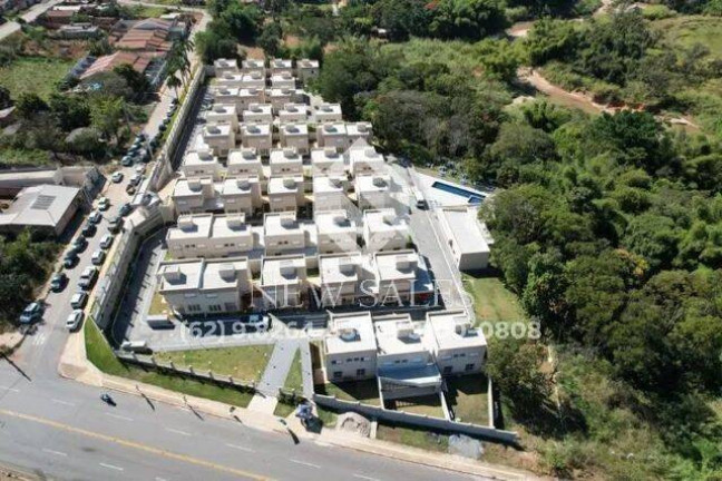 Imagem Casa com 3 Quartos à Venda, 100 m² em Vila Maria - Aparecida De Goiânia