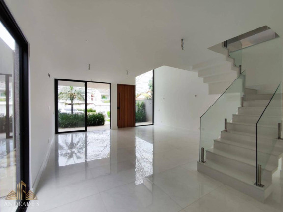 Imagem Casa de Condomínio com 4 Quartos à Venda, 350 m² em Barra Da Tijuca - Rio De Janeiro Imagem Casa de Condomínio com 4 Quartos à Venda, 350 m² em Barra Da Tijuca - Rio De Janeiro