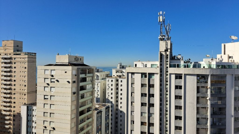 Imagem Apartamento com 2 Quartos à Venda, 90 m² em Pitangueiras - Guarujá Imagem Apartamento com 2 Quartos à Venda, 90 m² em Pitangueiras - Guarujá