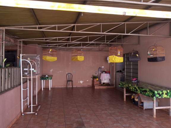 Imagem Casa com 2 Quartos à Venda, 360 m² em Conjunto Tropical - Arapongas