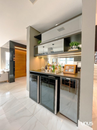 Imagem Casa de Condomínio com 4 Quartos à Venda, 426 m² em Estreito - Florianópolis Imagem Casa de Condomínio com 4 Quartos à Venda, 426 m² em Estreito - Florianópolis